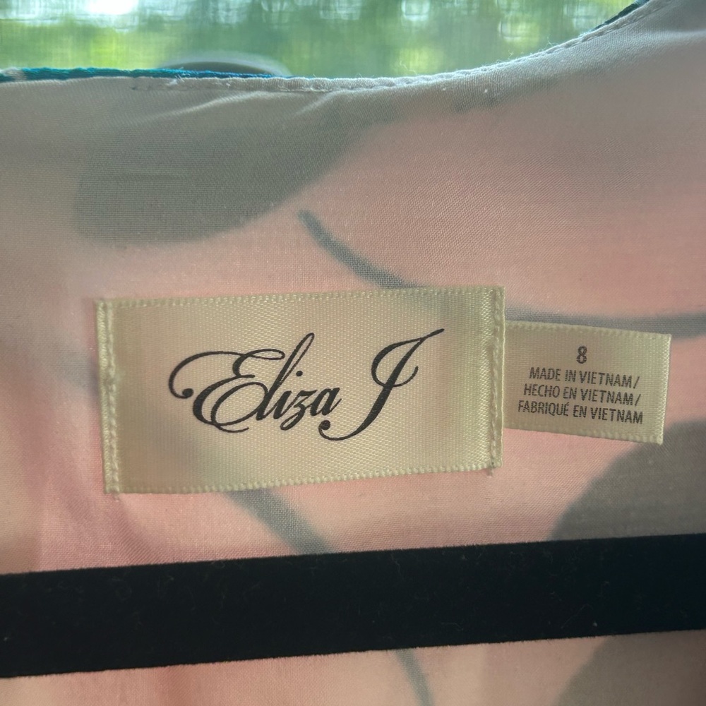 Eliza J, flutter high low faux wrap dress, size 8 - Picture 7 of 9